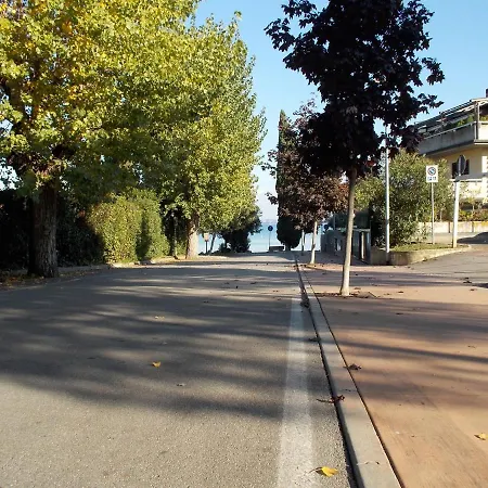 Casa Mary Tre - Attico Con Terrazza A 2 Passi Dal Apartment Sirmione